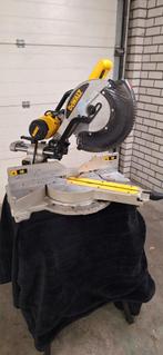 DeWalt Afkortzaag DW718  Gebruikt, Doe-het-zelf en Verbouw, Gereedschap | Zaagmachines, Ophalen, Gebruikt, DeWalt, 70 mm of meer