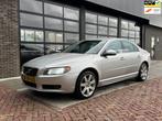 Volvo S80 2.5 T Momentum | Autm | Leer | Navi | Clima | Crui, Zwart, 2521 cc, Bedrijf, Sedan