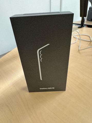 samsung Galaxy S25 FE Jet Black - 128 GB - Nieuw - Verzegeld beschikbaar voor biedingen