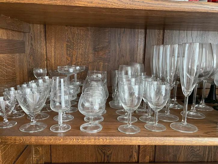 Completet Glasservies- Starterspakket, Verzamelen, Glas en Borrelglaasjes, Gebruikt, Overige typen, Ophalen of Verzenden