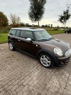 Mini Clubman 1.6 Cooper | Navi/Pano/Climate/APK 31-08-2026!, Auto's, Mini, Voorwielaandrijving, Euro 5, 4 cilinders, Bruin