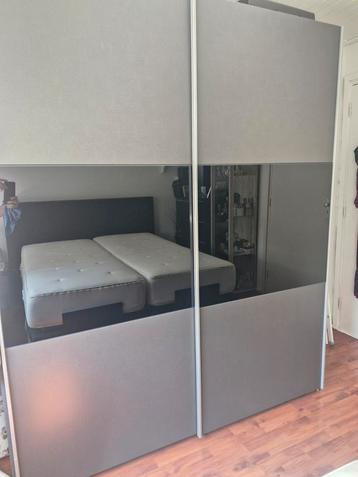 Te koop 2 persoon slapkamer met elektrisch boxspring beschikbaar voor biedingen