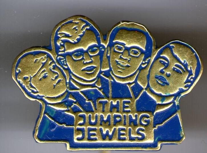 The Jumping Jewels blauw op koper speldjes ( R_184 ), Verzamelen, Speldjes, Pins en Buttons, Nieuw, Speldje of Pin, Figuurtje
