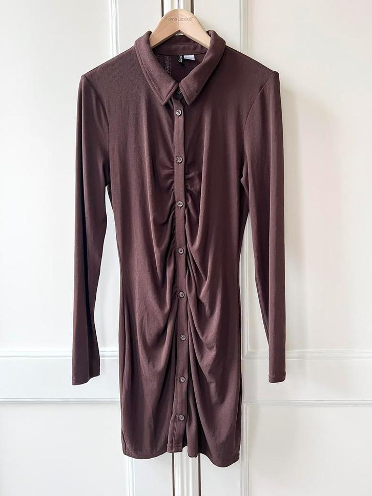 Divided jurk donkerbruin, maat L, Kleding | Dames, Jurken, Zo goed als nieuw, Maat 38/40 (M), Bruin, Boven de knie, Ophalen of Verzenden