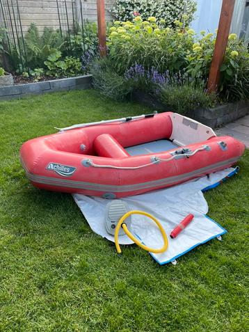 Achilles rubberboot beschikbaar voor biedingen