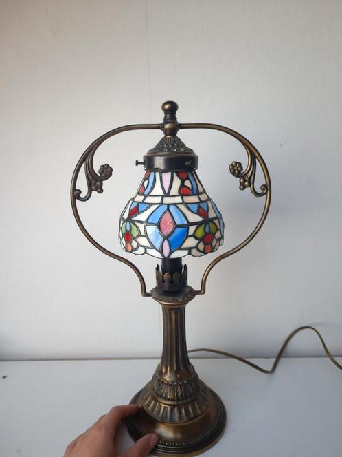 Tiffany Tafellamp met Zware Voet, Antiek en Kunst, Antiek | Lampen, Ophalen of Verzenden