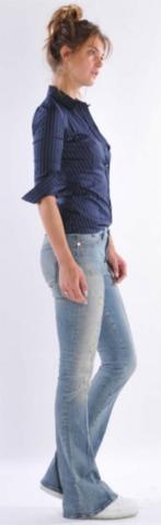Denham Farrah ripped super flare stretch jeans mt XS ZGAN, Kleding | Dames, Spijkerbroeken en Jeans, Denham, Blauw, ., Ophalen of Verzenden