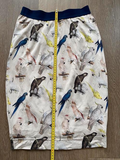 Mooie vrouwelijke, naturel look rok marjolein:elisabeth m 36, Kleding | Dames, Rokken, Zo goed als nieuw, Maat 36 (S), Blauw, Onder de knie