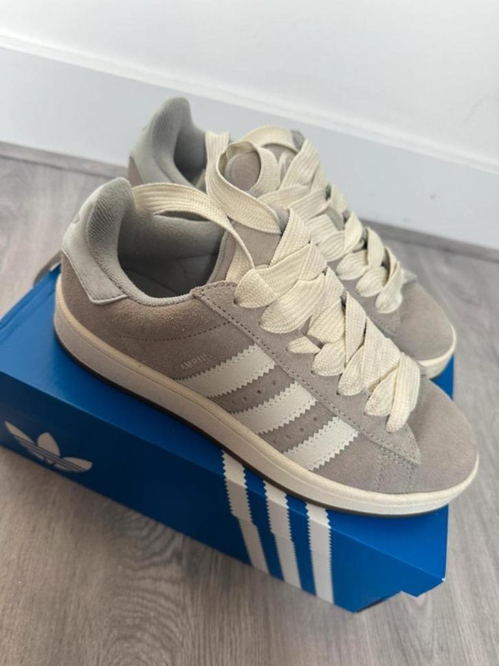 Z.G.A.N. Adidas campus maat 38, Kleding | Dames, Schoenen, Zo goed als nieuw, Sneakers of Gympen, Grijs, Ophalen of Verzenden