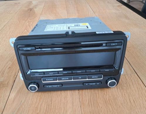 Orginele Volkswagen Radio (Bosch RCD 310), Auto diversen, Autoradio's, Zo goed als nieuw, Ophalen of Verzenden