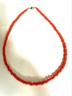 Vintage rode glaskralen ketting, Ophalen of Verzenden, Gebruikt, Rood, Overige materialen