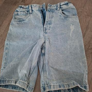 C&A korte broek. Maat 164. beschikbaar voor biedingen
