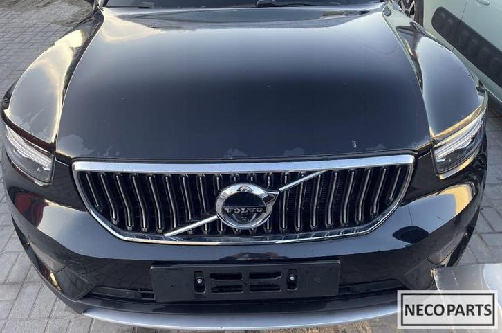 VOLVO XC40 D3 2.0D COMPLEET VOORKOP BUMPER KOPLAMP, Auto-onderdelen, Carrosserie en Plaatwerk, Bumper, Volvo, Gebruikt, Ophalen of Verzenden
