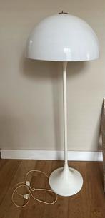 Panthella Mushroom Louis Poulsen vloerlamp, Huis en Inrichting, Lampen | Vloerlampen, Ophalen of Verzenden, Zo goed als nieuw