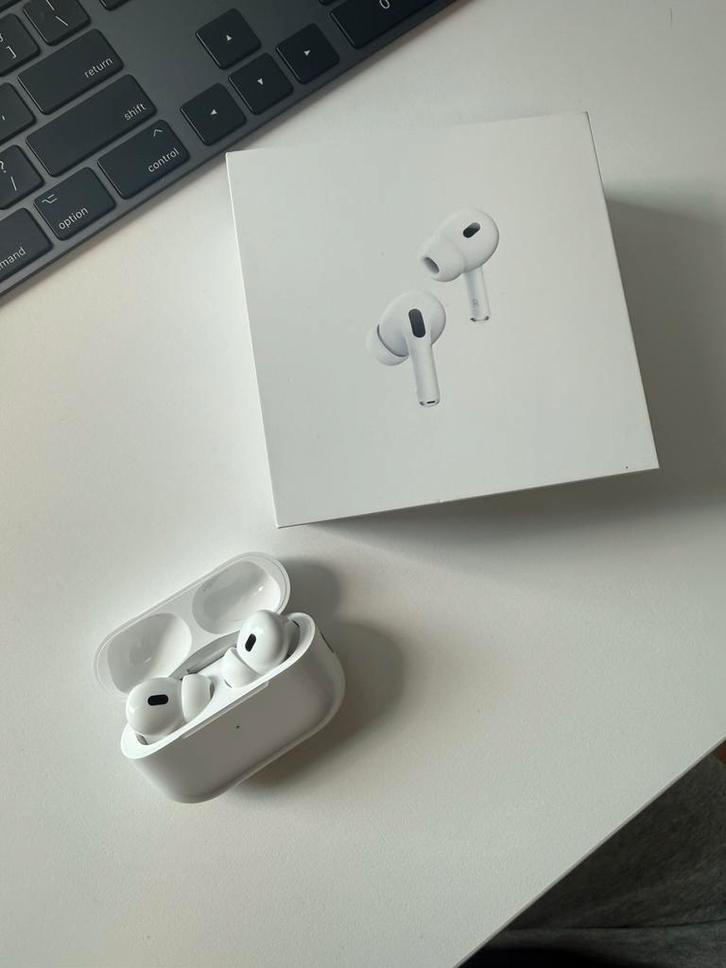 Apple AirPods Pro (2nd generation), Audio, Tv en Foto, Koptelefoons, Zo goed als nieuw, Overige merken, Draadloos, Bluetooth, Surround