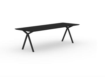 Studio Henk Eettafel rechthoek 220 cm Zwart HPL | €2709, nu beschikbaar voor biedingen