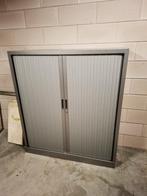 Lage archiefkast met schuifdeuren 135cm hoog, Huis en Inrichting, Kasten | Roldeurkasten en Archiefkasten, Ophalen, Gebruikt, 100 tot 150 cm