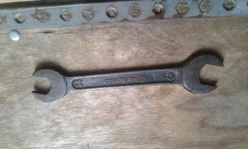 Autogereedschap Alfa Romeo steeksleutel beschikbaar voor biedingen