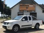 Nissan Navara KingCab 2.5 DCi 4x4 Pick up Airco (bj 2015), Stof, Gebruikt, 3000 kg, Wit