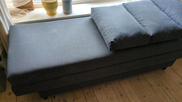 Ikea bed bank ( ÄLVDALEN ), Huis en Inrichting, Banken | Sofa's en Chaises Longues, Gebruikt, Eenpersoons, Minder dan 150 cm, Hout
