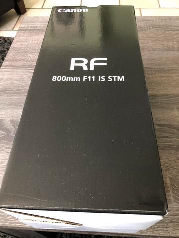 Canon RF 800mm f/11 IS STM beschikbaar voor biedingen