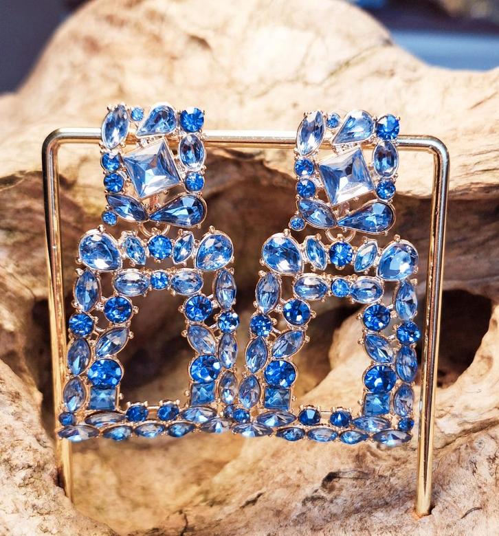 SALE oorbellen 3 paar voor 15 euro, Sieraden, Tassen en Uiterlijk, Oorbellen, Nieuw, Overige materialen, Ophalen of Verzenden