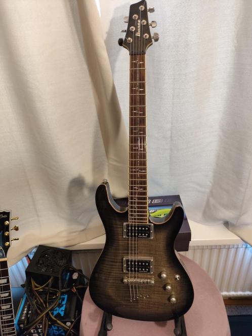 Ibanez SZ520FM stringthrough body, Muziek en Instrumenten, Snaarinstrumenten | Gitaren | Elektrisch, Zo goed als nieuw, Solid body