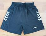 Hummel Aarhus Shorts - korte sportbroek - maat 140, Jongen of Meisje, Sport- of Zwemkleding, Ophalen of Verzenden, Zo goed als nieuw