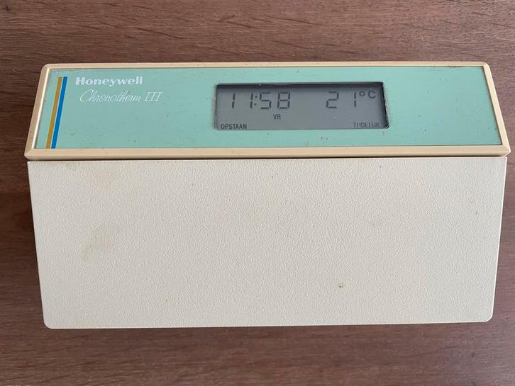 Honeywell Chronotherm III Thermostaat, Doe-het-zelf en Verbouw, Thermostaten, Gebruikt, Slimme thermostaat, Ophalen