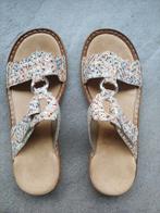 Rieker sandalen dames instapper maat 37, Kleding | Dames, Schoenen, Beige, Gedragen, Rieker, Sandalen of Muiltjes