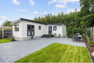 Luxe chalet op 360 m2 eigen grond in Friesland beschikbaar voor biedingen
