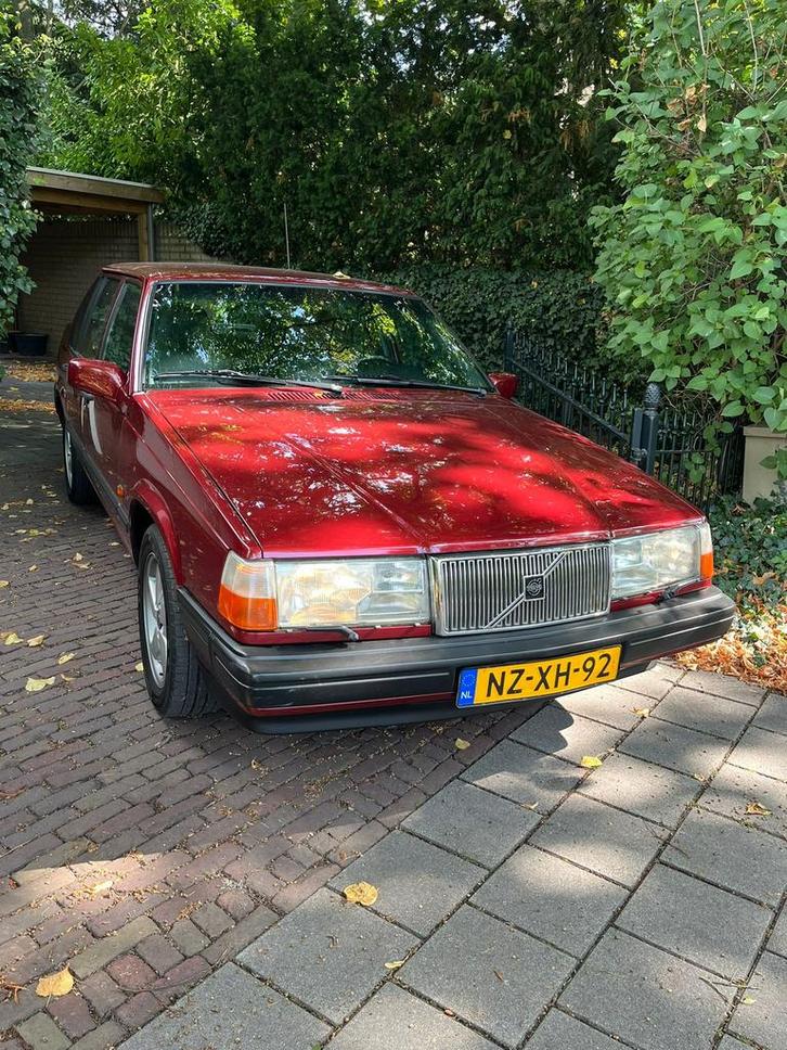 Volvo 940 2.3 IC AUT 1996 Rood Malmö, Auto's, Volvo, Particulier, Benzine, Sedan, Automaat, Origineel Nederlands, Rood, Grijs