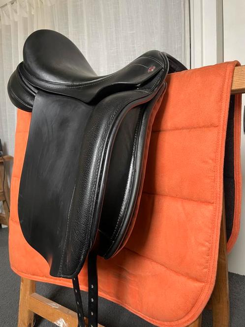 Schutte zadel Sentrix, Dieren en Toebehoren, Paarden en Pony's | Zadels, Gebruikt, Dressuur, Ophalen of Verzenden