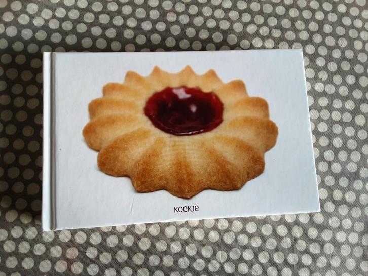 KOEKJE - Cees Holtkamp / Kees Raat, Boeken, Kookboeken, Zo goed als nieuw, Taart, Gebak en Desserts, Nederland en België, Ophalen of Verzenden