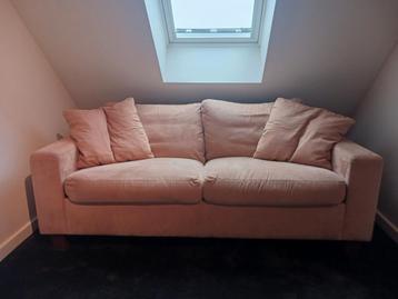 Zitbank incl 2 extra kussens beschikbaar voor biedingen