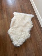 Witte Schapenvacht Imitatie - Zacht Kleed, Minder dan 50 cm, Wit, Ophalen of Verzenden, Zo goed als nieuw