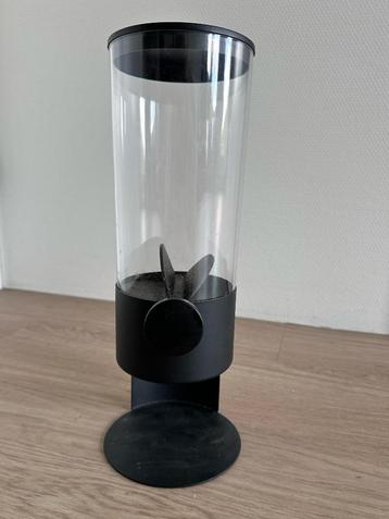 Noten/Muesli Dispenser beschikbaar voor biedingen