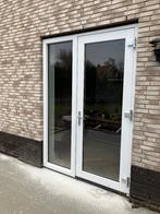 Enkele deur met zijlicht (buitendraaiend) | kunststof, Doe-het-zelf en Verbouw, Deuren en Horren, Ophalen, Kunststof, Gebruikt