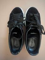 Alexander Mcqueen, Zwart, Ophalen of Verzenden, Sneakers of Gympen, Gedragen
