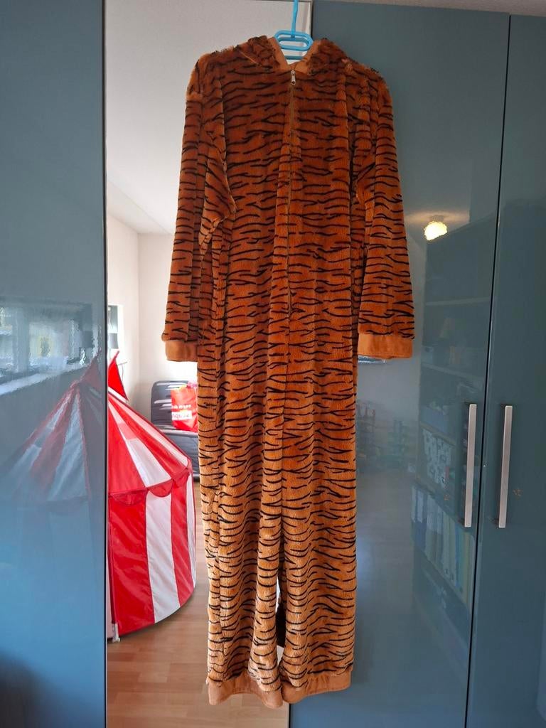 Carnaval kostuum tijger heren, Ophalen, Zo goed als nieuw