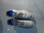 Voetbalschoenen maat 40, Maat XS of kleiner, Ophalen of Verzenden, Zo goed als nieuw, Schoenen