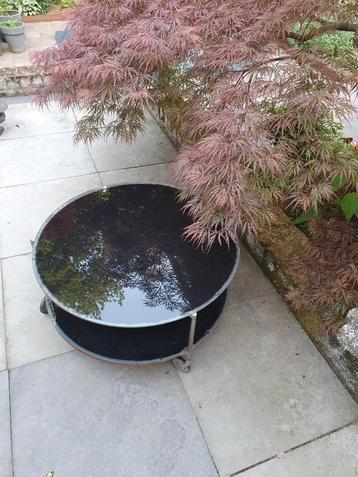 Tuintafeltje beschikbaar voor biedingen