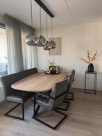 Deens ovaal eettafel met zwarte stalen poten 210 cm, Huis en Inrichting, Tafels | Eettafels, Ophalen, 100 tot 150 cm, 200 cm of meer