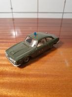 Vintage modelauto Alfa romeo 2600 sprint Politoys, Hobby en Vrije tijd, Modelauto's | 1:24, Ophalen of Verzenden, Zo goed als nieuw