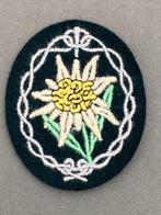 Edelweiss Gebirgsjäger arm embleem, Verzamelen, Militaria | Tweede Wereldoorlog, Ophalen of Verzenden, Overige gebieden, Embleem of Badge