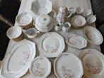 Prachtig servies van Limoges France 12 personen, Antiek en Kunst, Ophalen