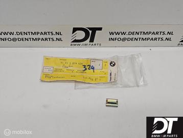 Klem BMW E21 E28 E30 51211874624 beschikbaar voor biedingen