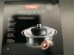 Pyrex schaal met deksel €10,00, Huis en Inrichting, Keuken | Keukenbenodigdheden, Ophalen, Nieuw