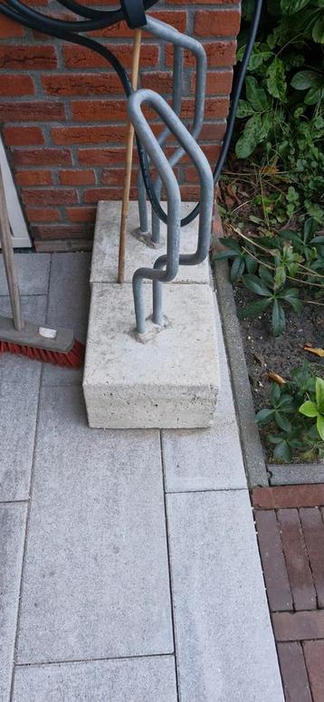 Fietsbeugel 2 stuks beschikbaar voor biedingen