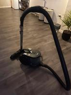 TOMADO stofzuiger, Gebruikt, Stofzuiger, Ophalen of Verzenden, Minder dan 1200 watt